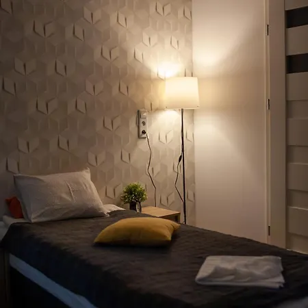 Lukas Guest Rooms-3